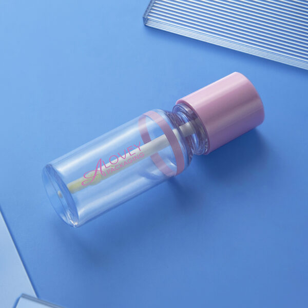 Lip oil tubes